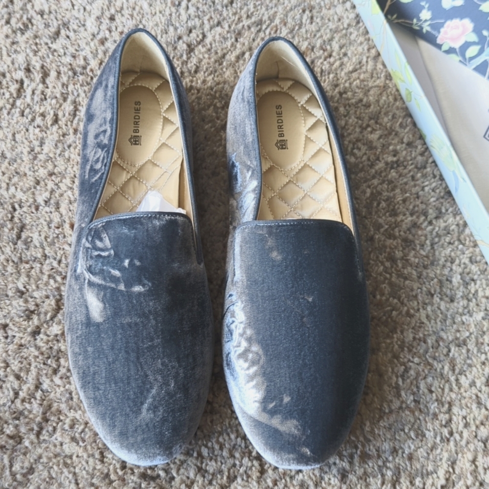 Birdies The Starling Ice Gray Velvet New in Box Size 10.5